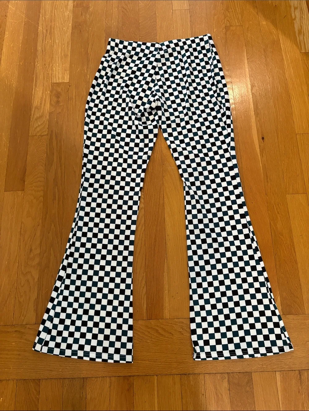 Urban Outfitters Renewal Black, Green & White Checkerboard Flare Pant NWT Medium